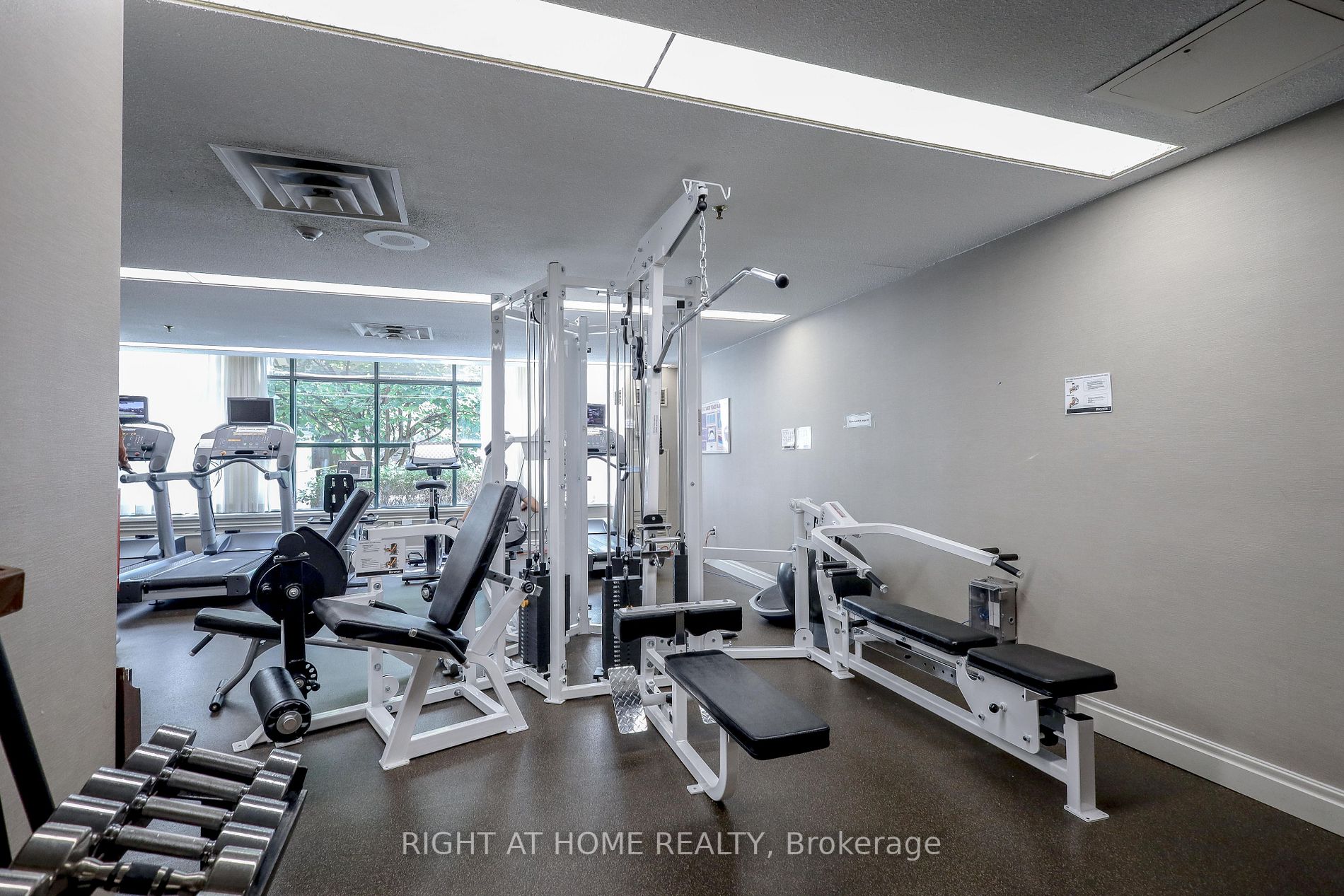 1210 Don Mills Rd, #513