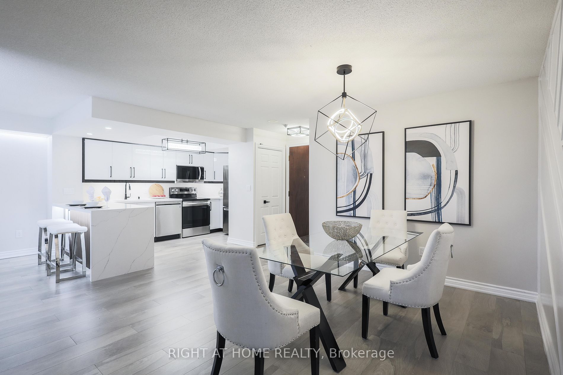 1210 Don Mills Rd, #513