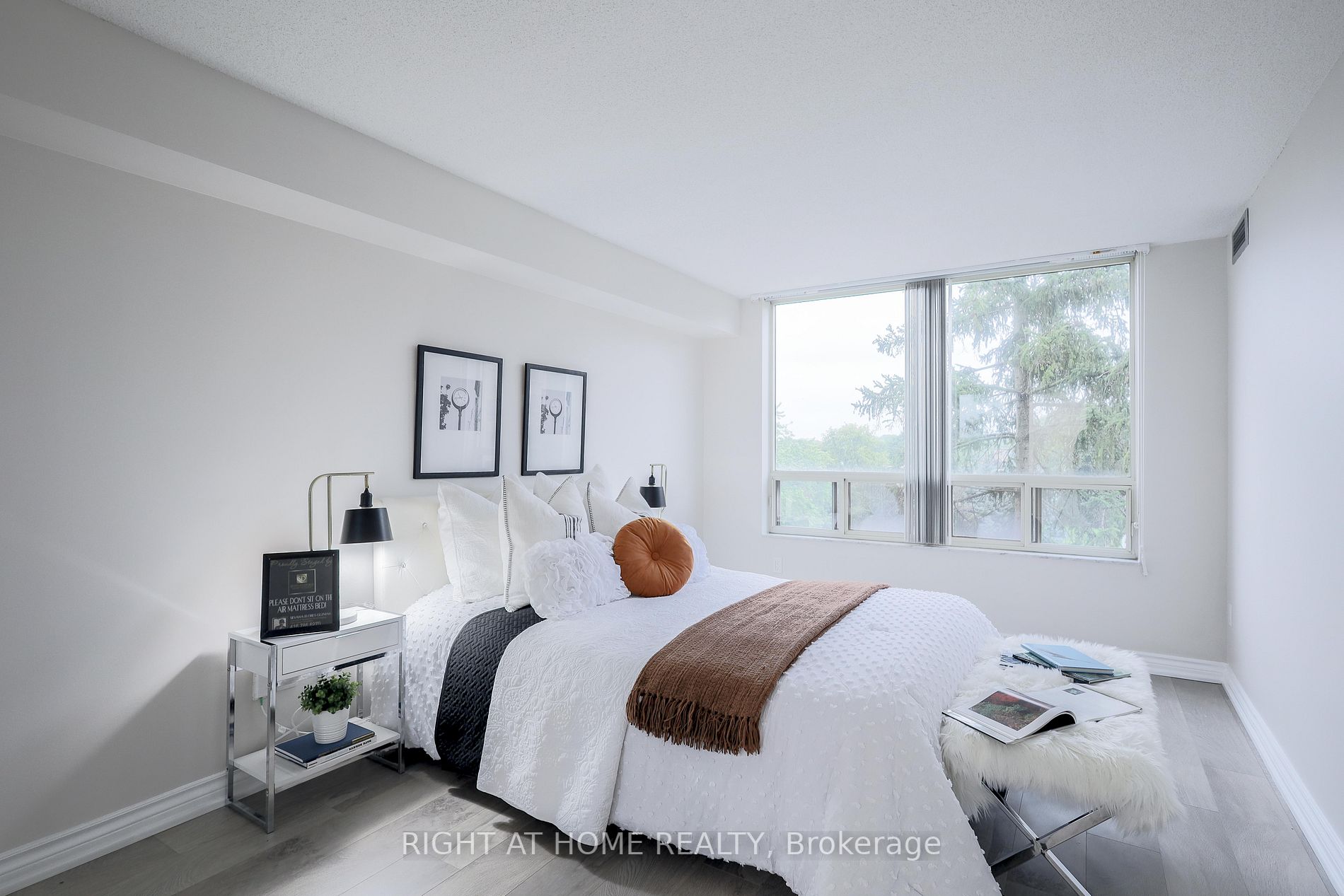 1210 Don Mills Rd, #513
