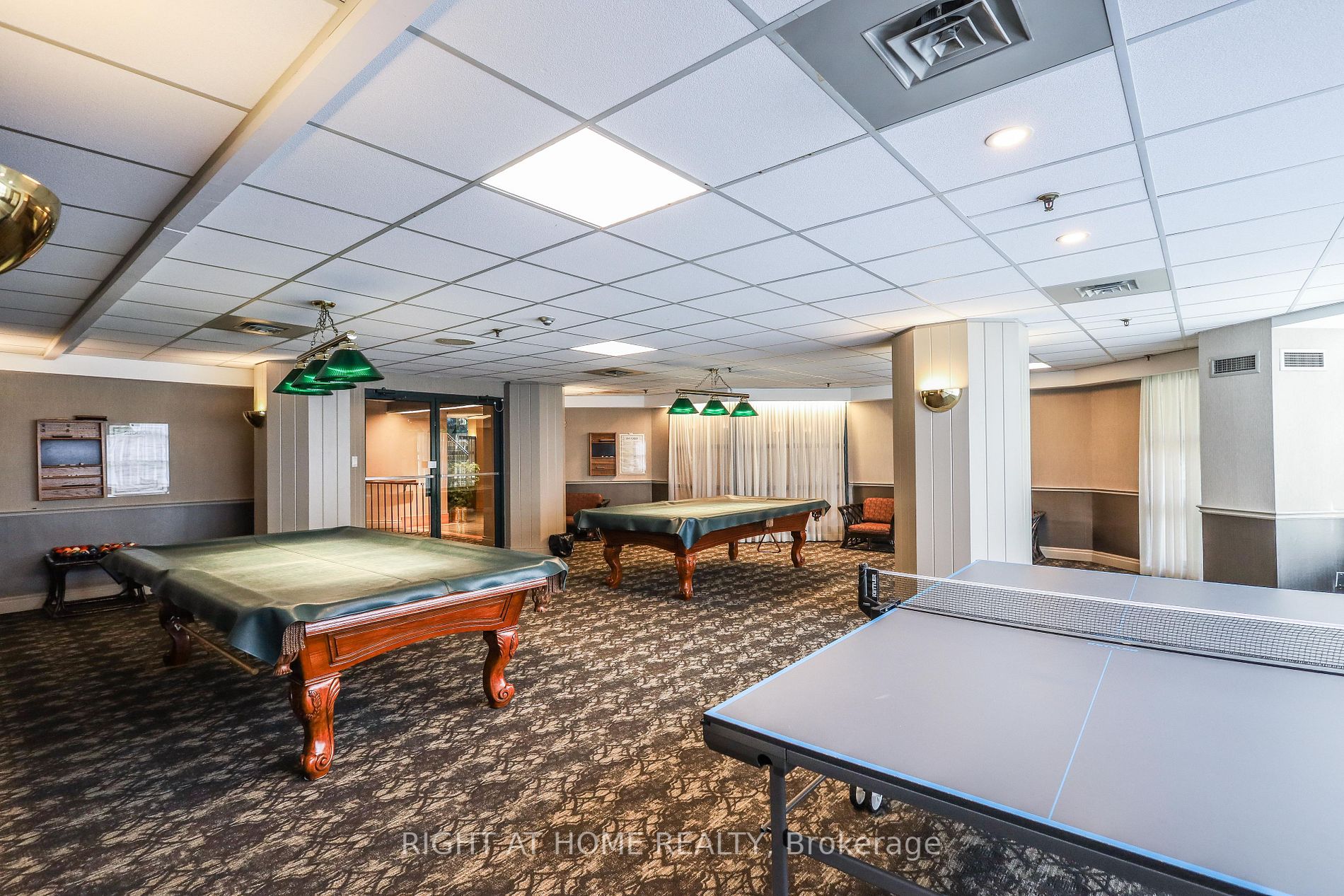 1210 Don Mills Rd, #513