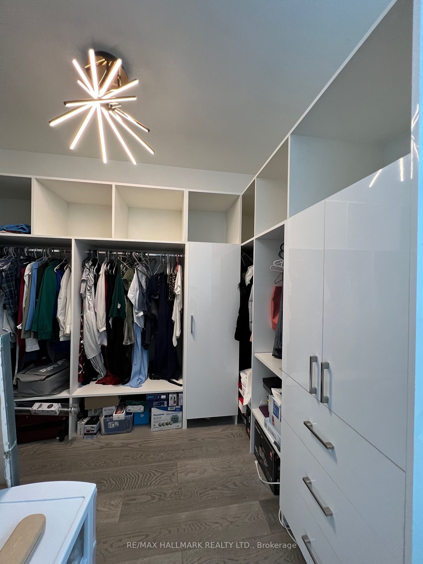 17 Greenbriar Road, #1