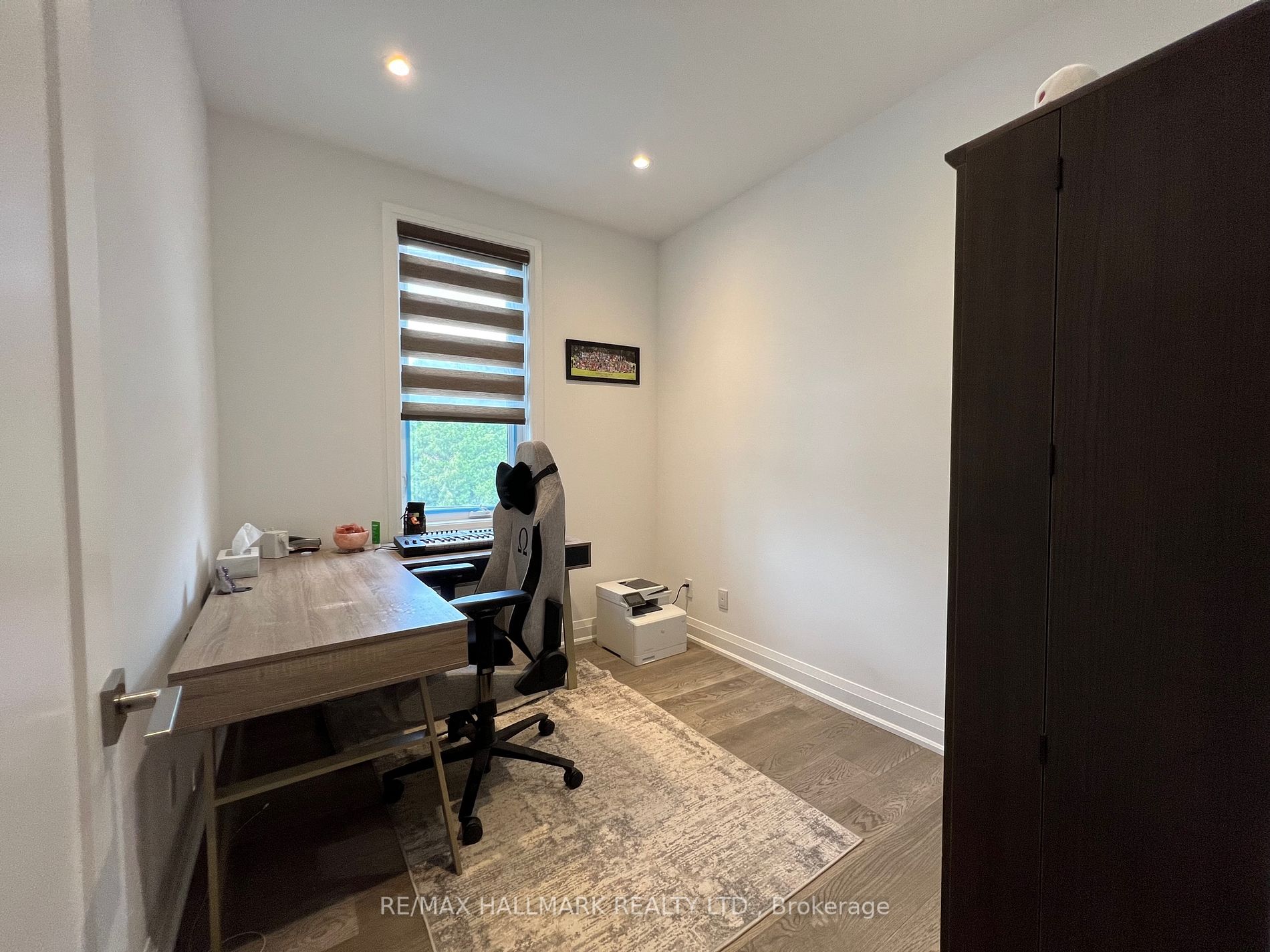 17 Greenbriar Road, #1