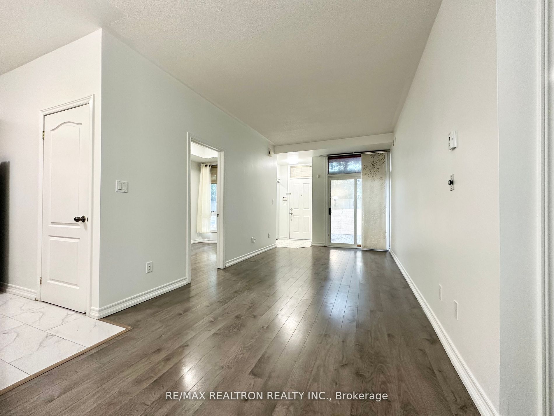 1496 Victoria Park Ave, #119