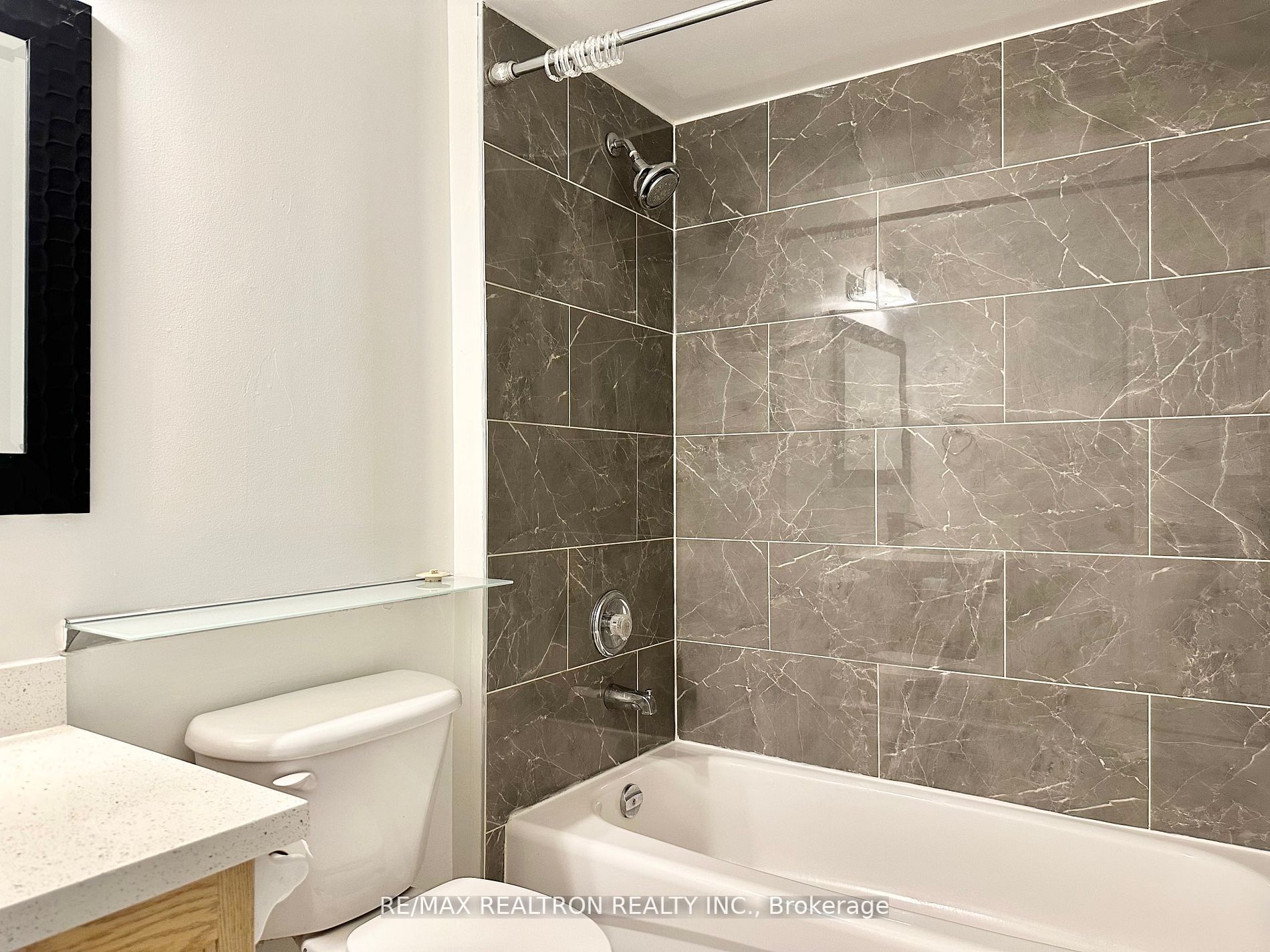 1496 Victoria Park Ave, #119