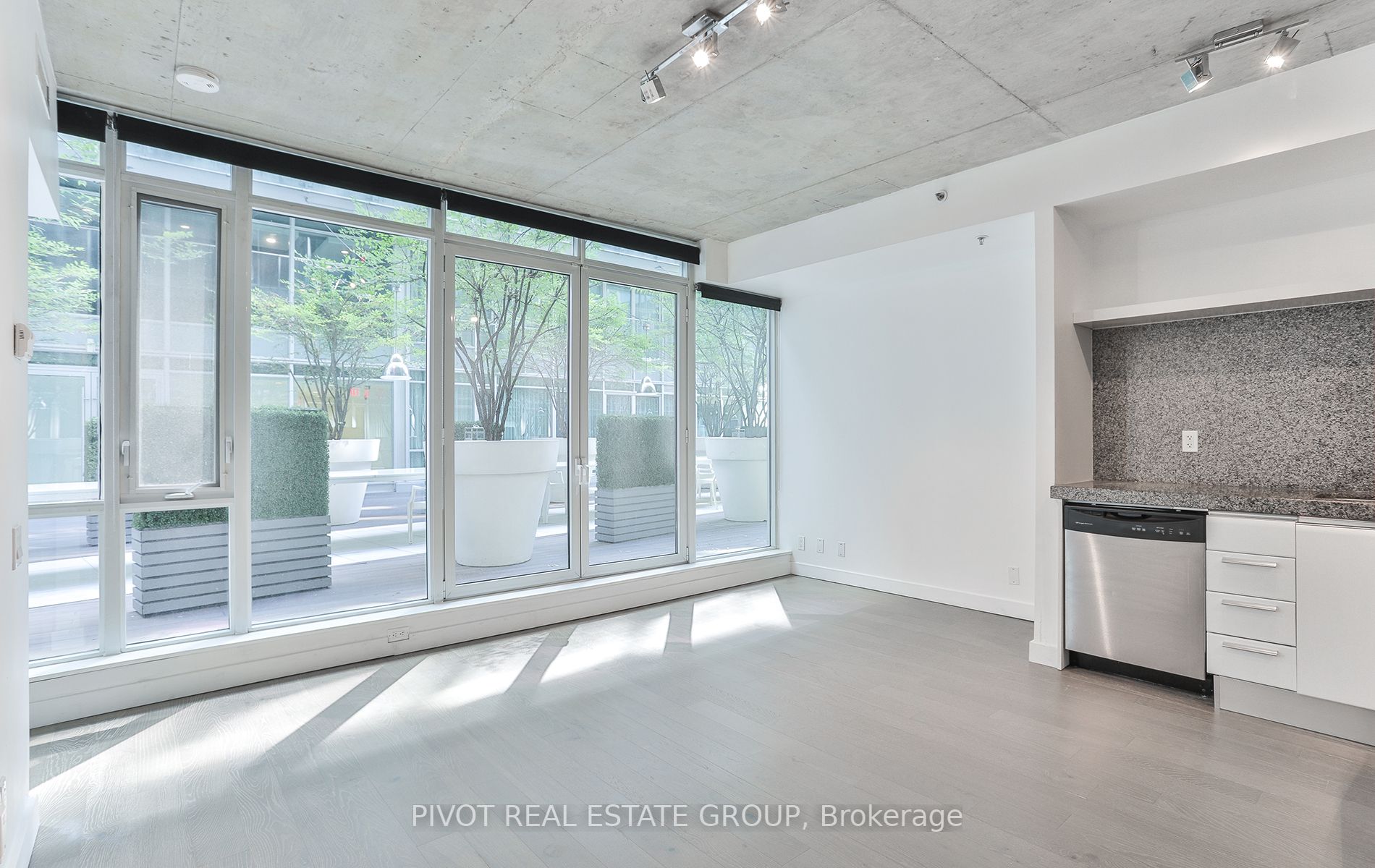 75 Portland St, #105