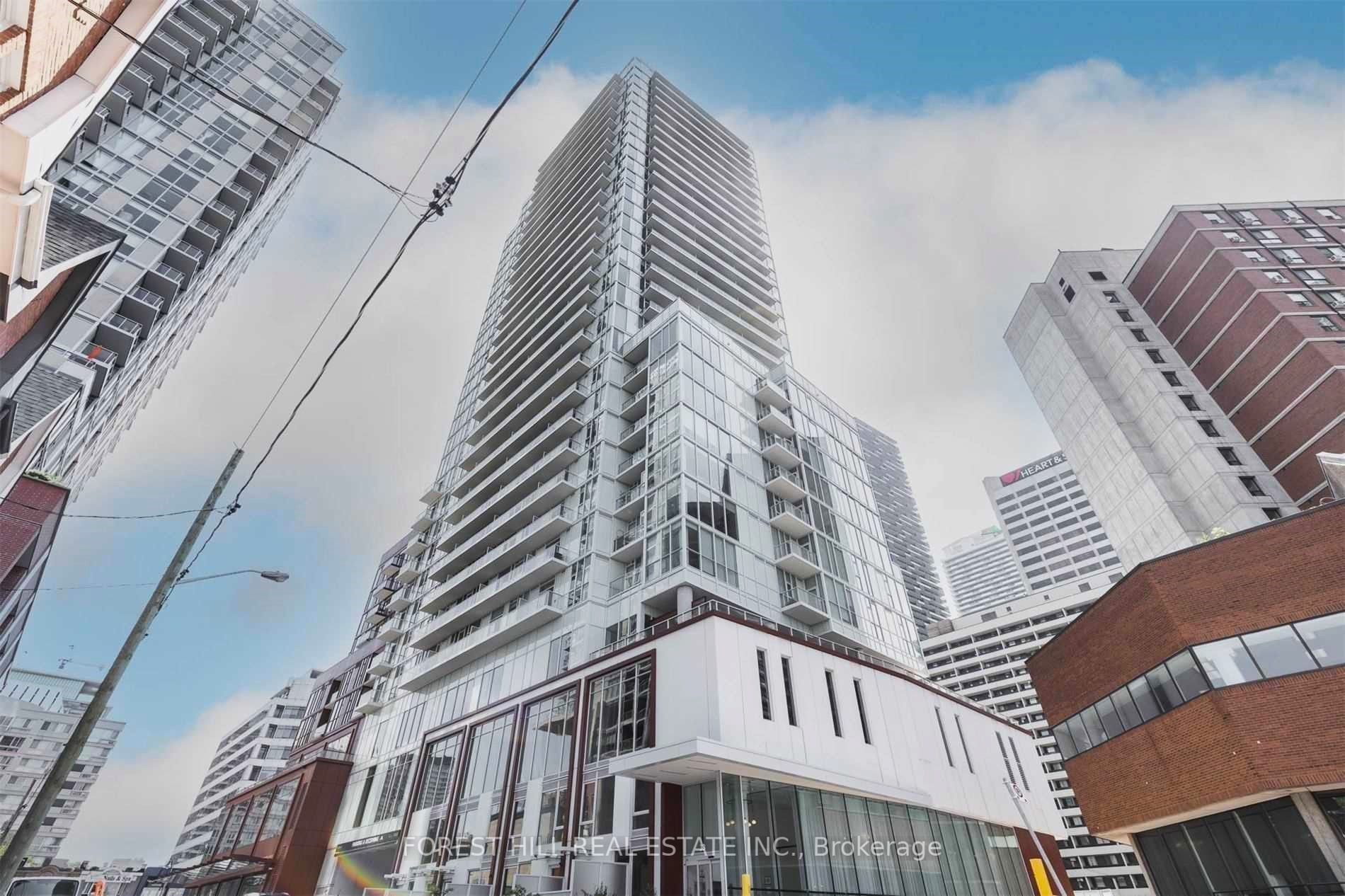 33 Helendale Avenue, #2101