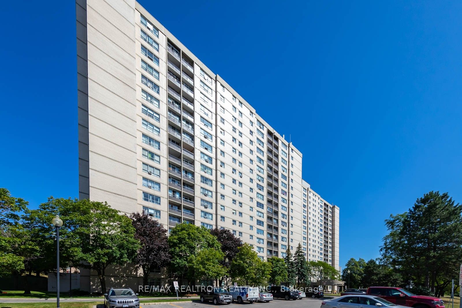 5 Parkway Forest Dr, #708