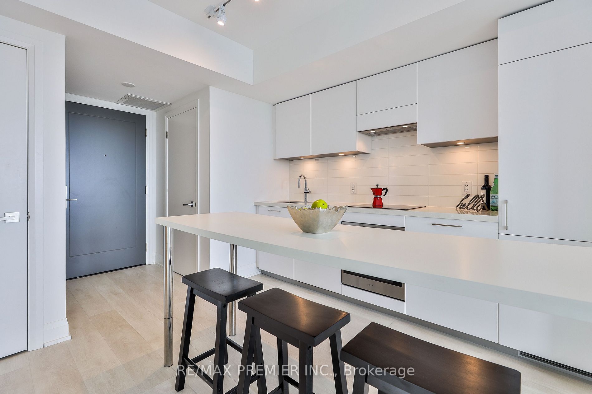 33 Frederick Todd Way, #611