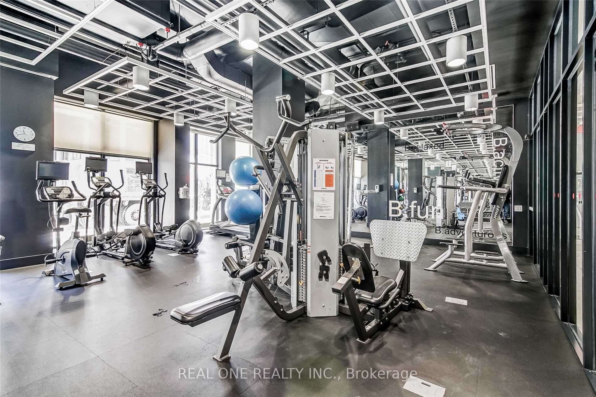 783 Bathurst St, #610