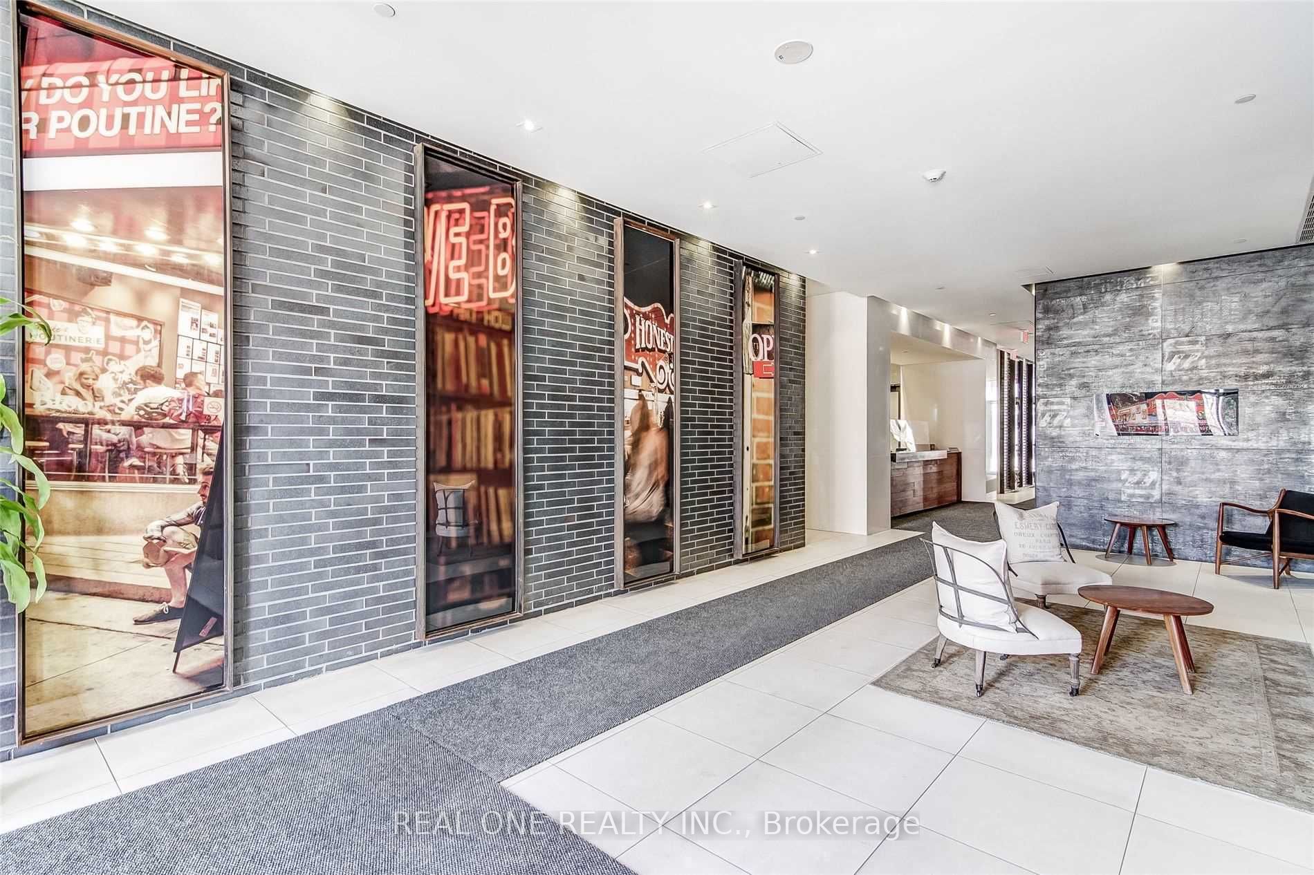 783 Bathurst St, #610