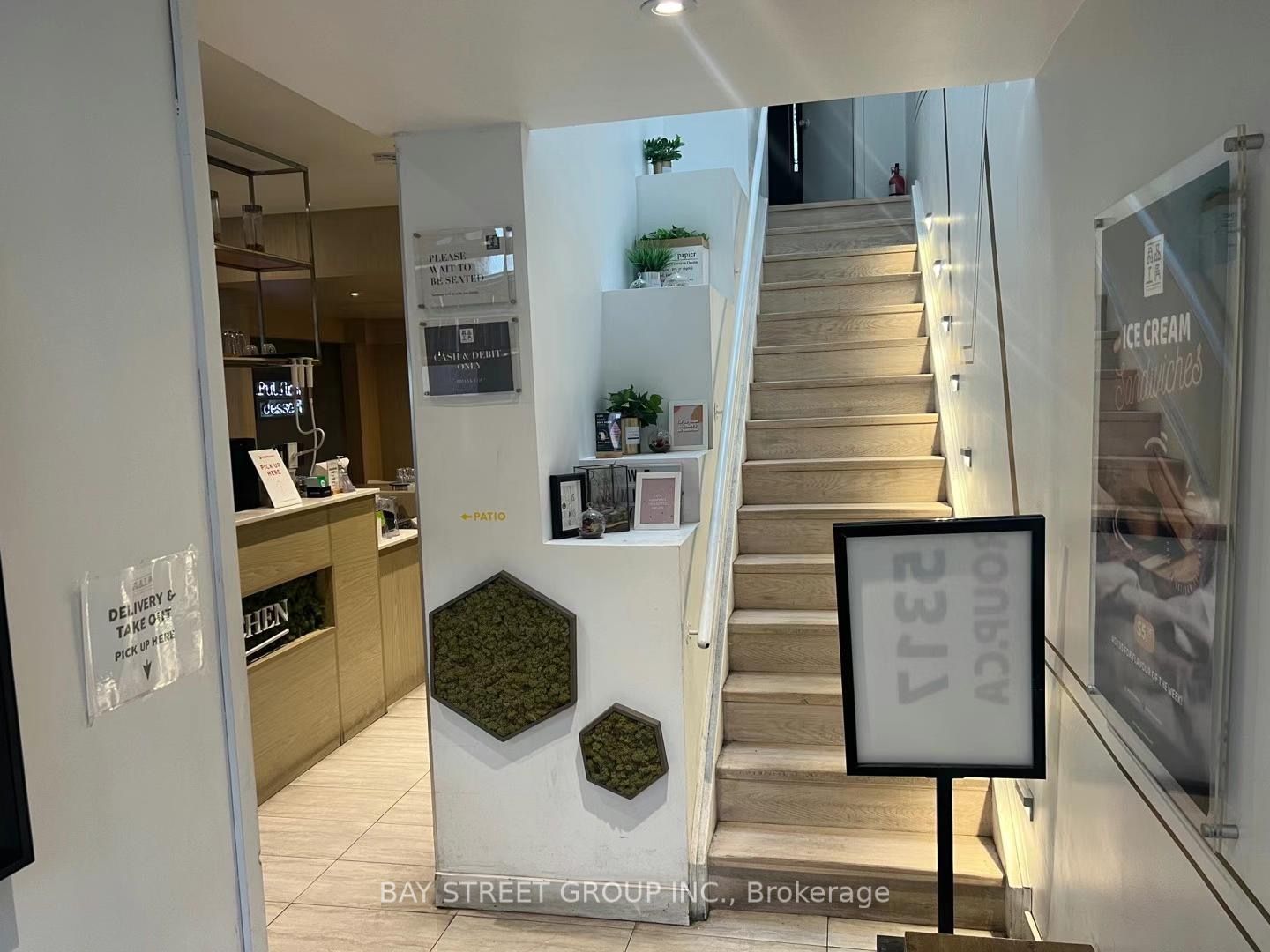 73 Harbord St