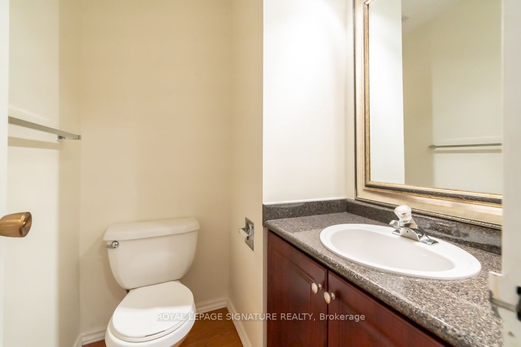 4005 Don Mills Rd, #201
