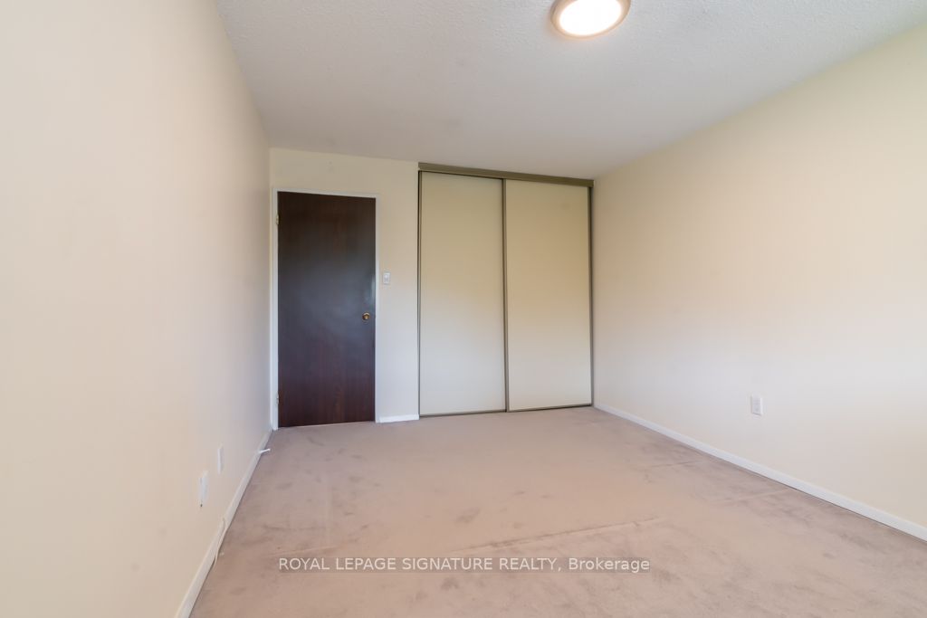 4005 Don Mills Rd, #201