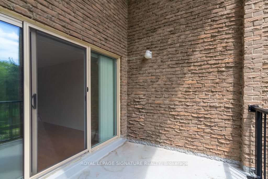 4005 Don Mills Rd, #201