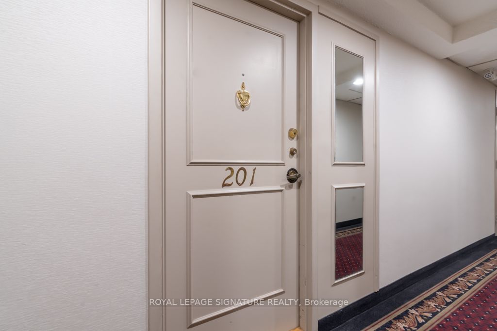 4005 Don Mills Rd, #201