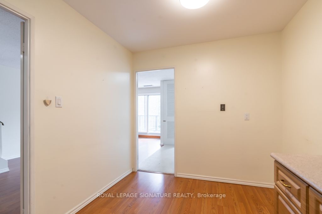 4005 Don Mills Rd, #201