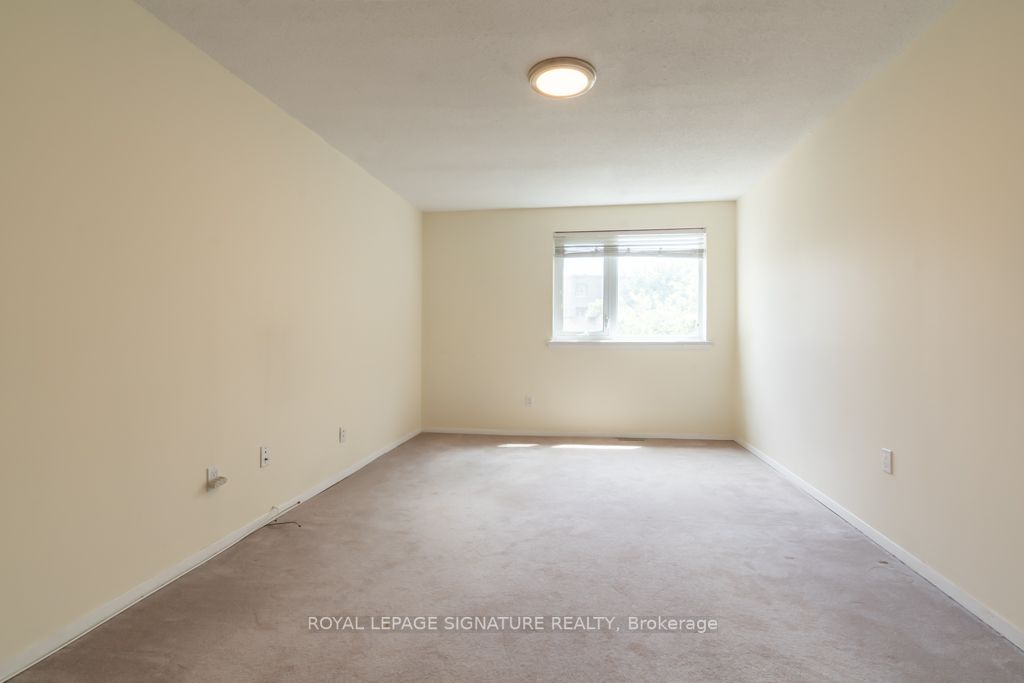 4005 Don Mills Rd, #201