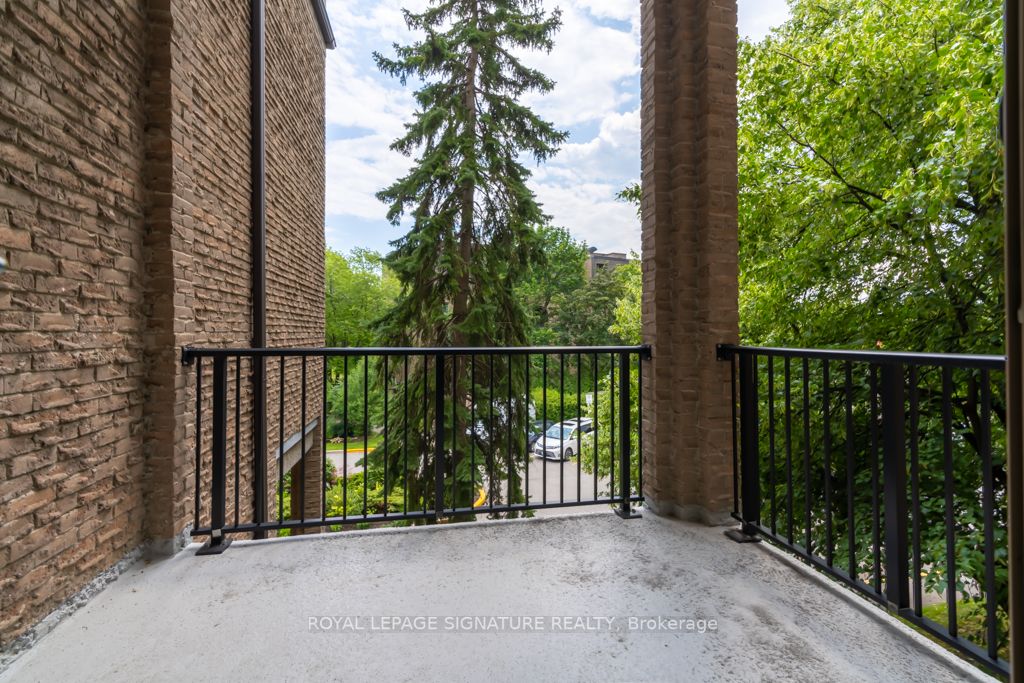 4005 Don Mills Rd, #201