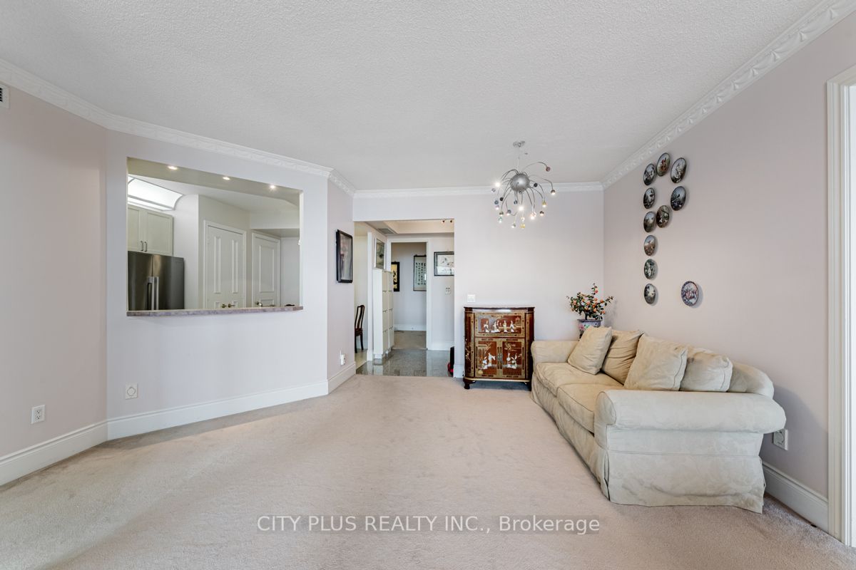89 Skymark Dr, #3010