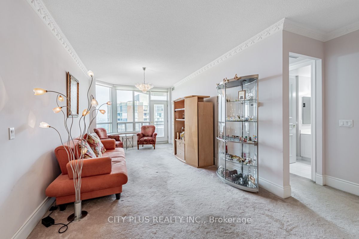 89 Skymark Dr, #3010
