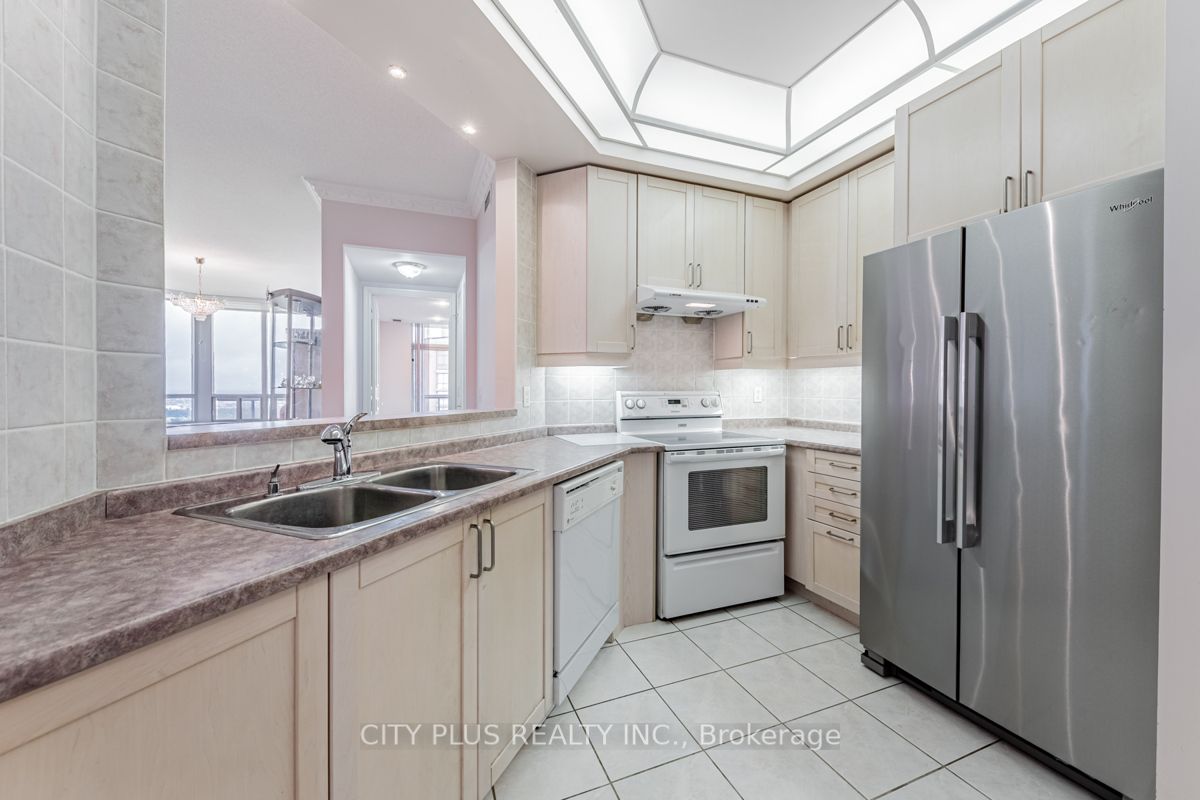 89 Skymark Dr, #3010