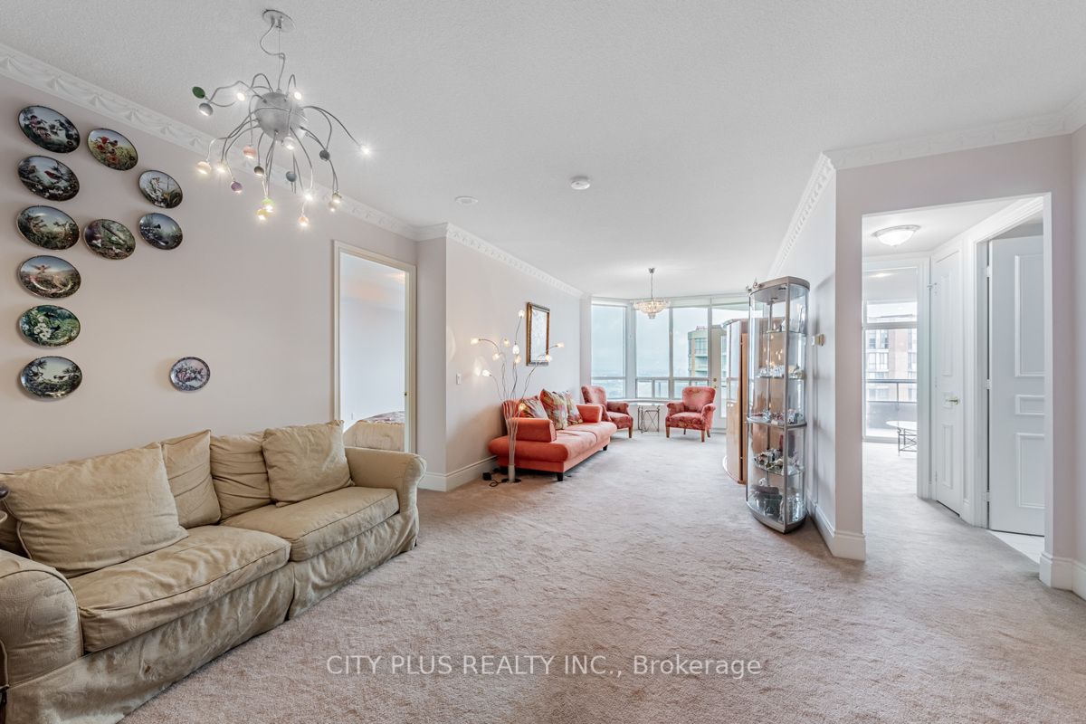 89 Skymark Dr, #3010