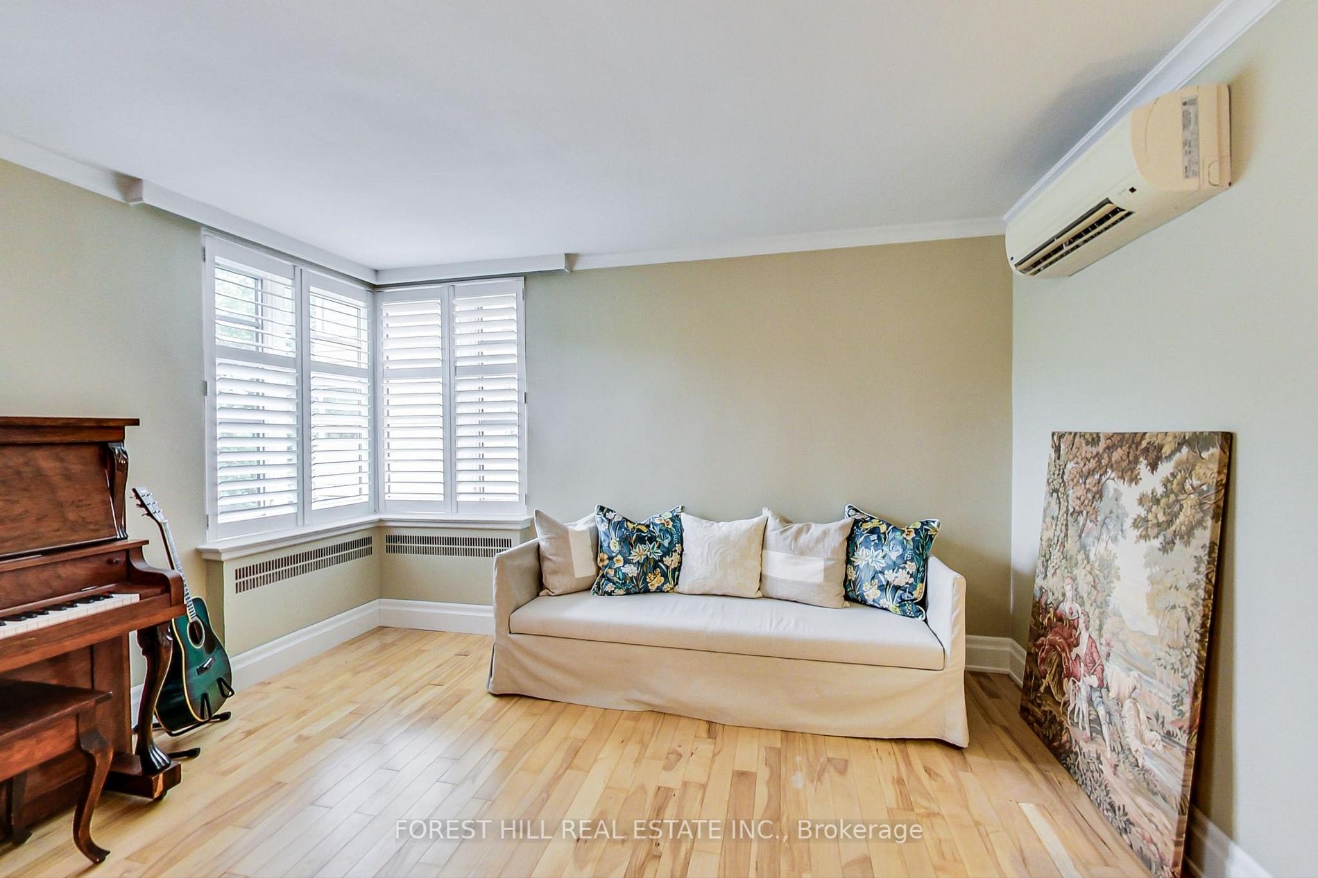 707 Eglinton Ave W, #512