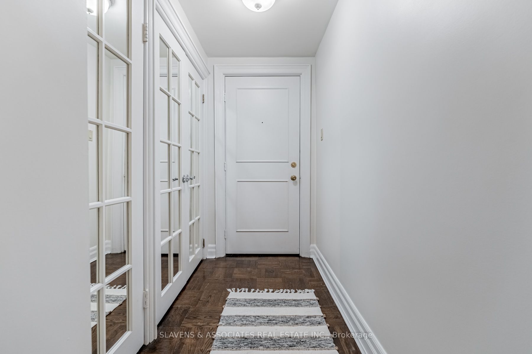 2 Ridelle Ave, #506