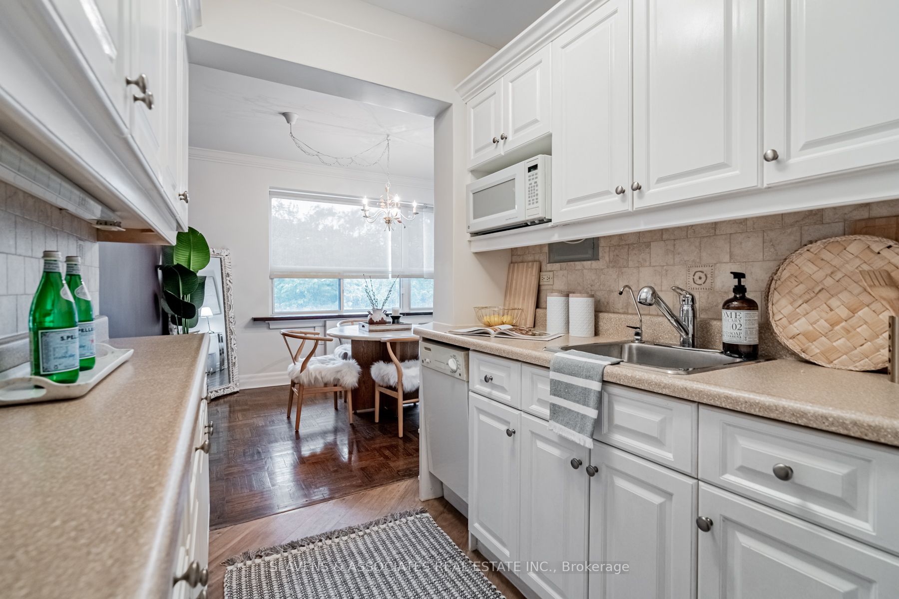 2 Ridelle Ave, #506