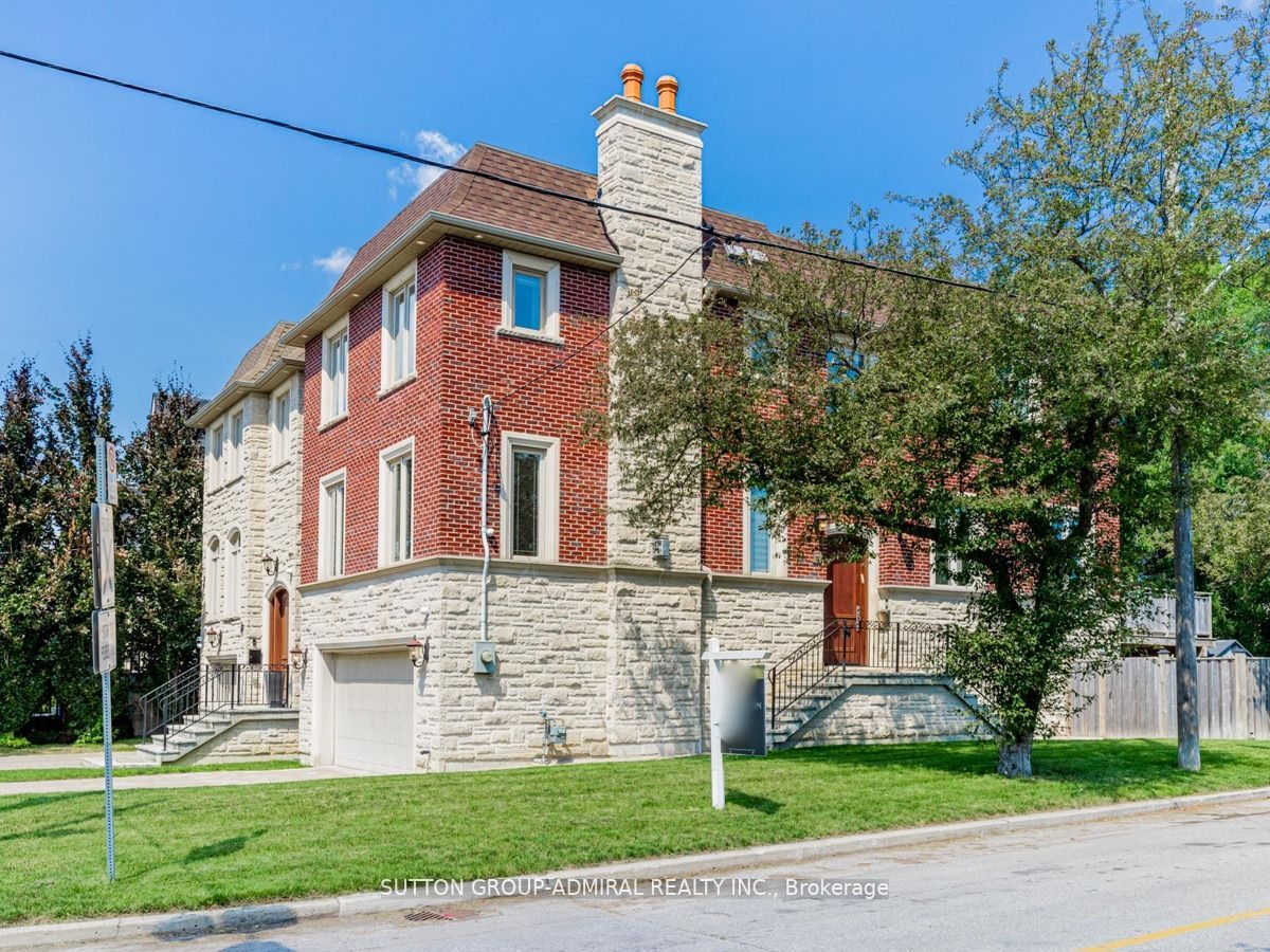 38 Clyde Ave