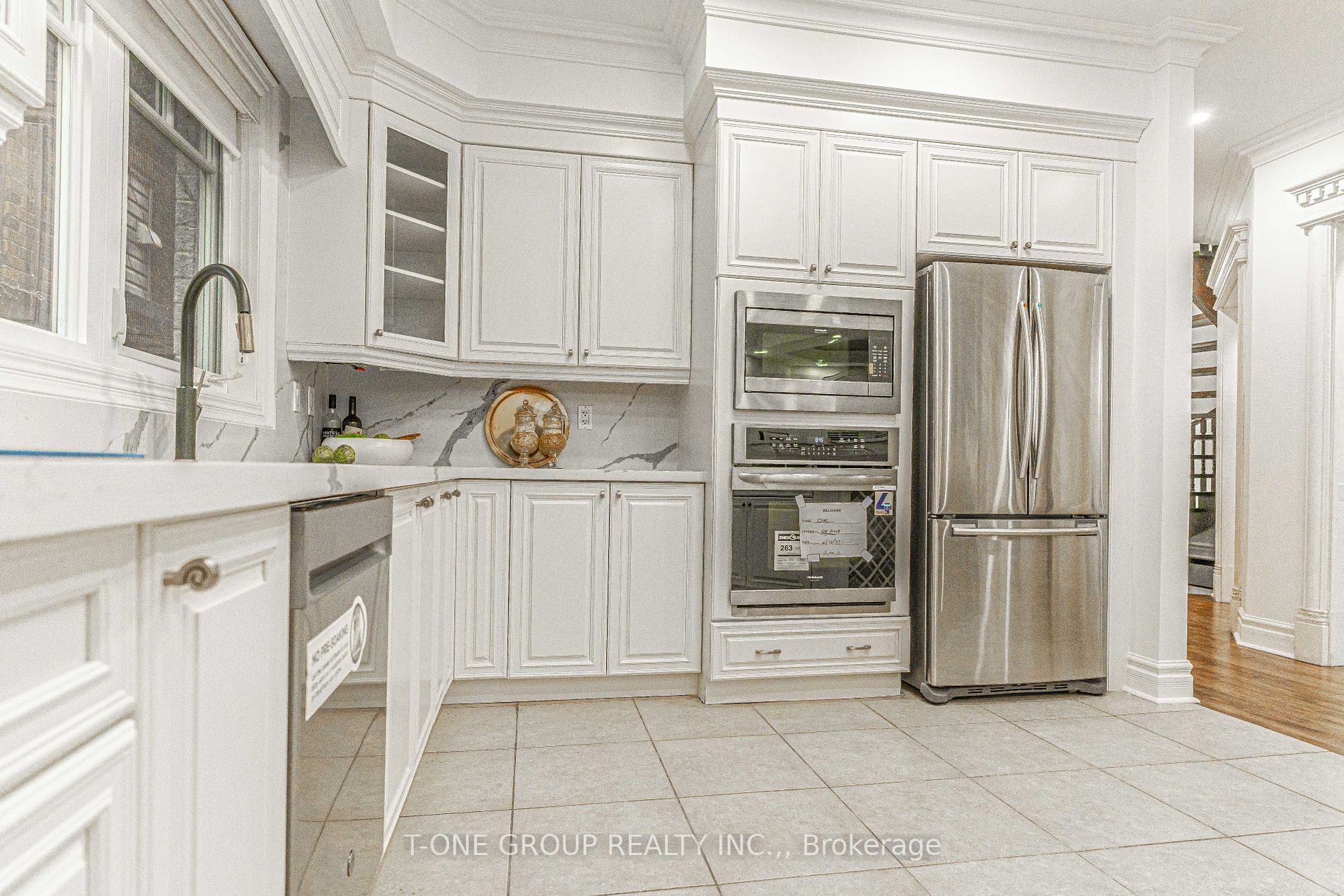 83 Harlandale Ave