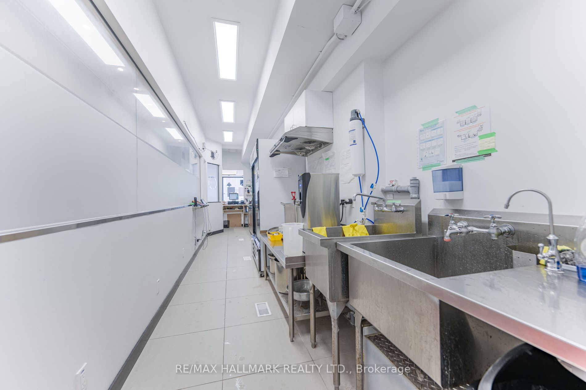 100B Harbord St