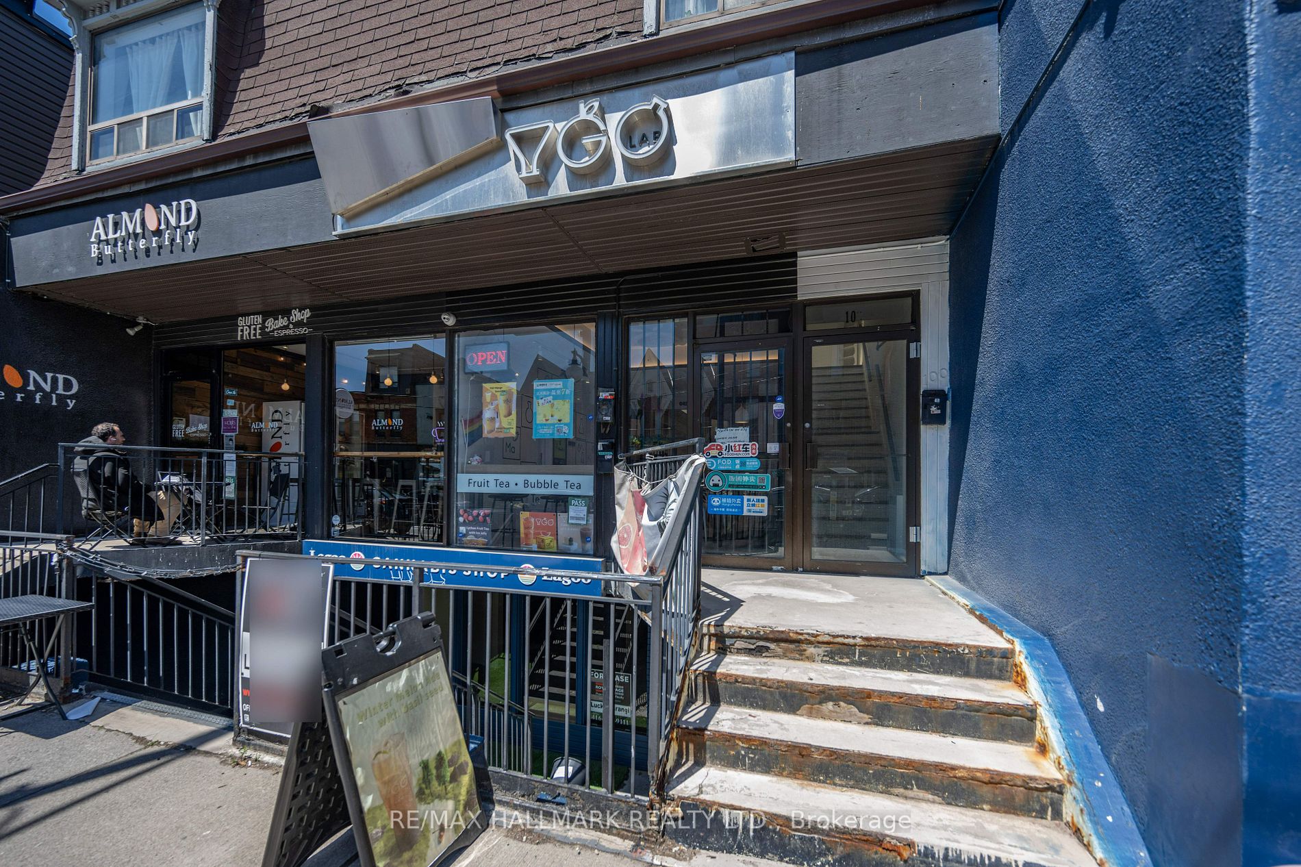 100B Harbord St