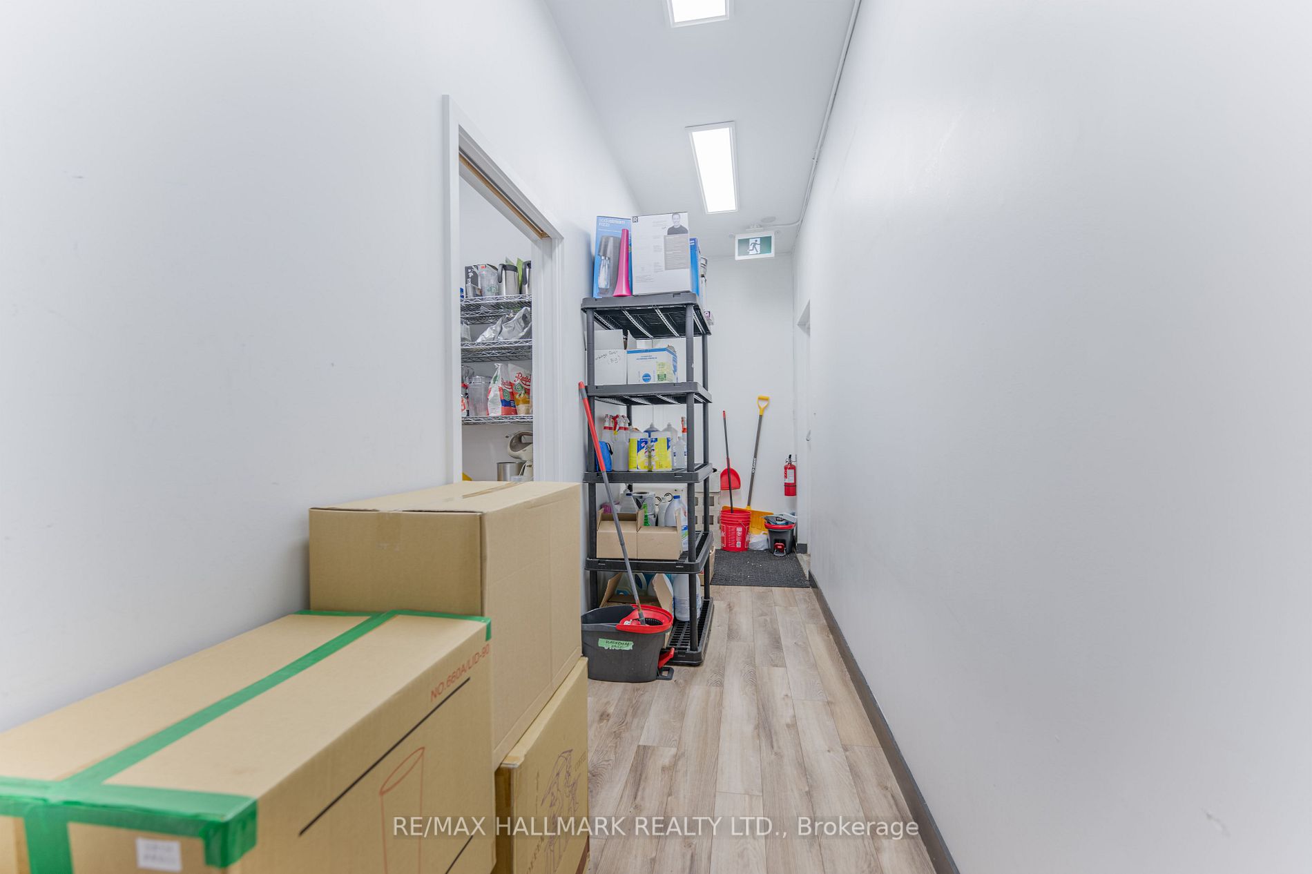 100B Harbord St