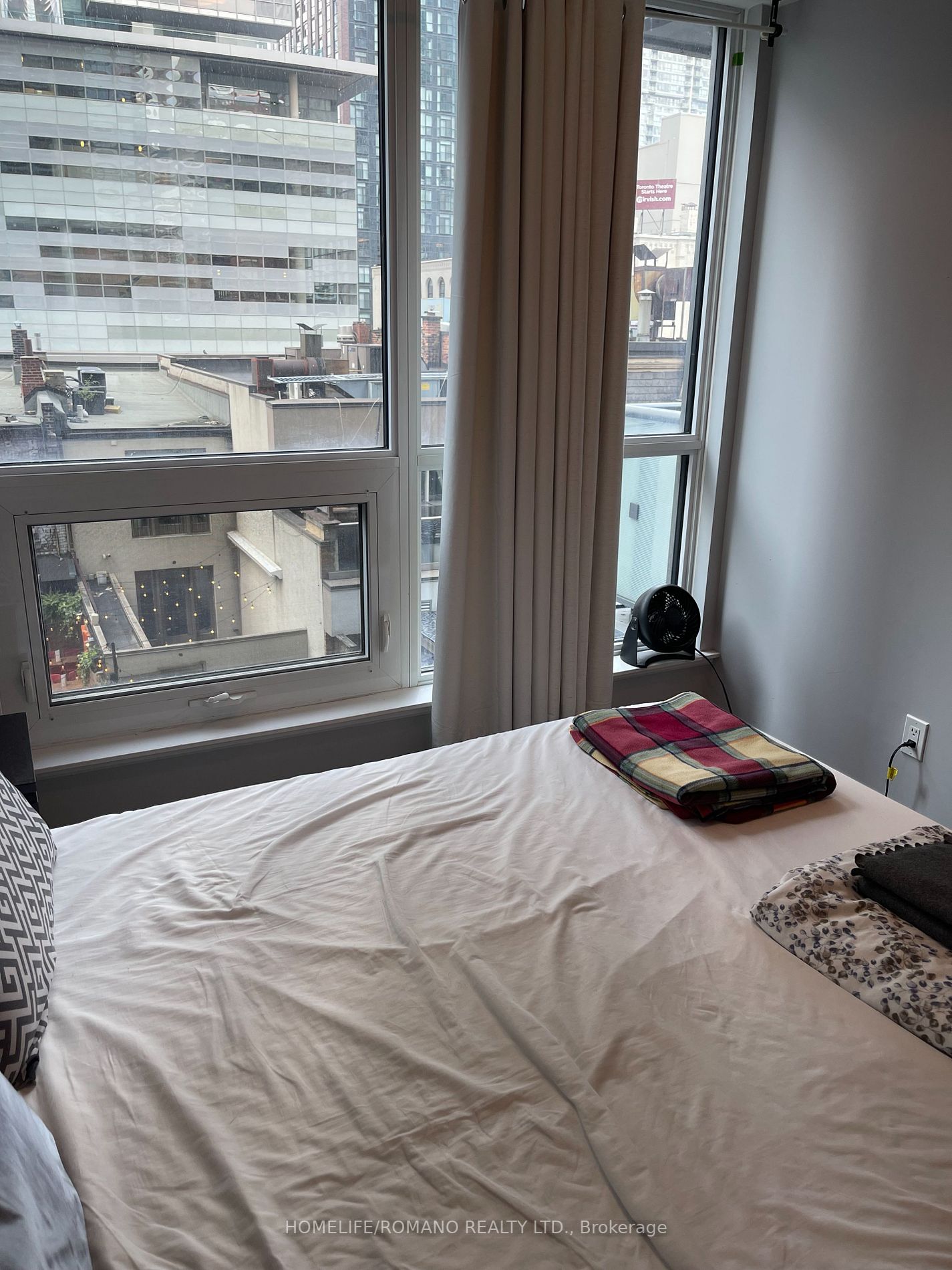 8 Mercer St, #401