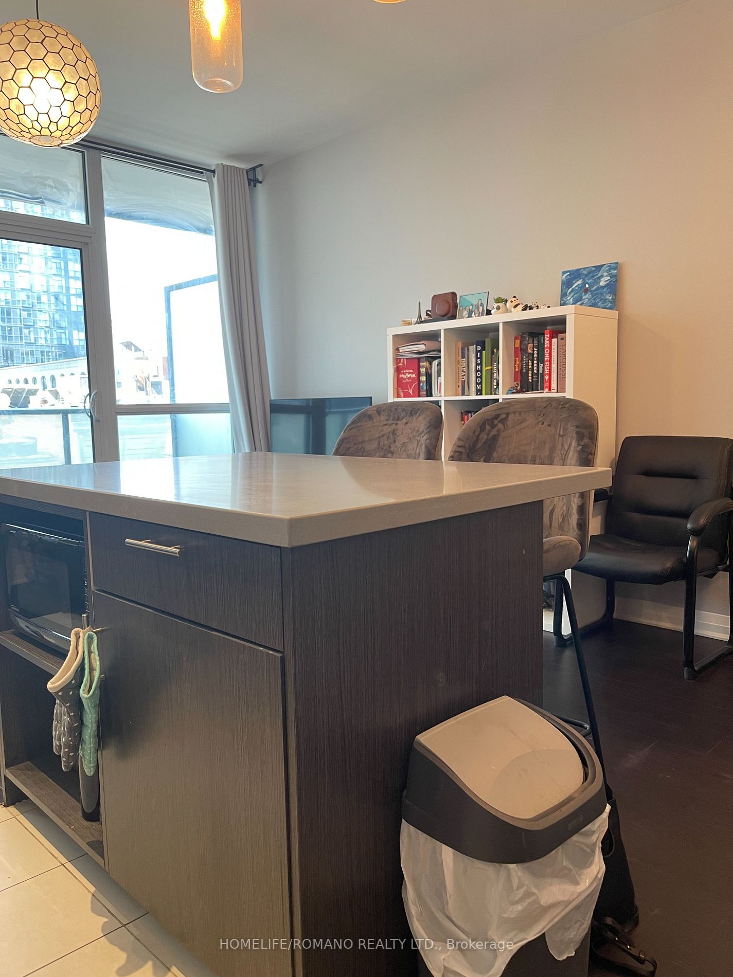8 Mercer St, #401