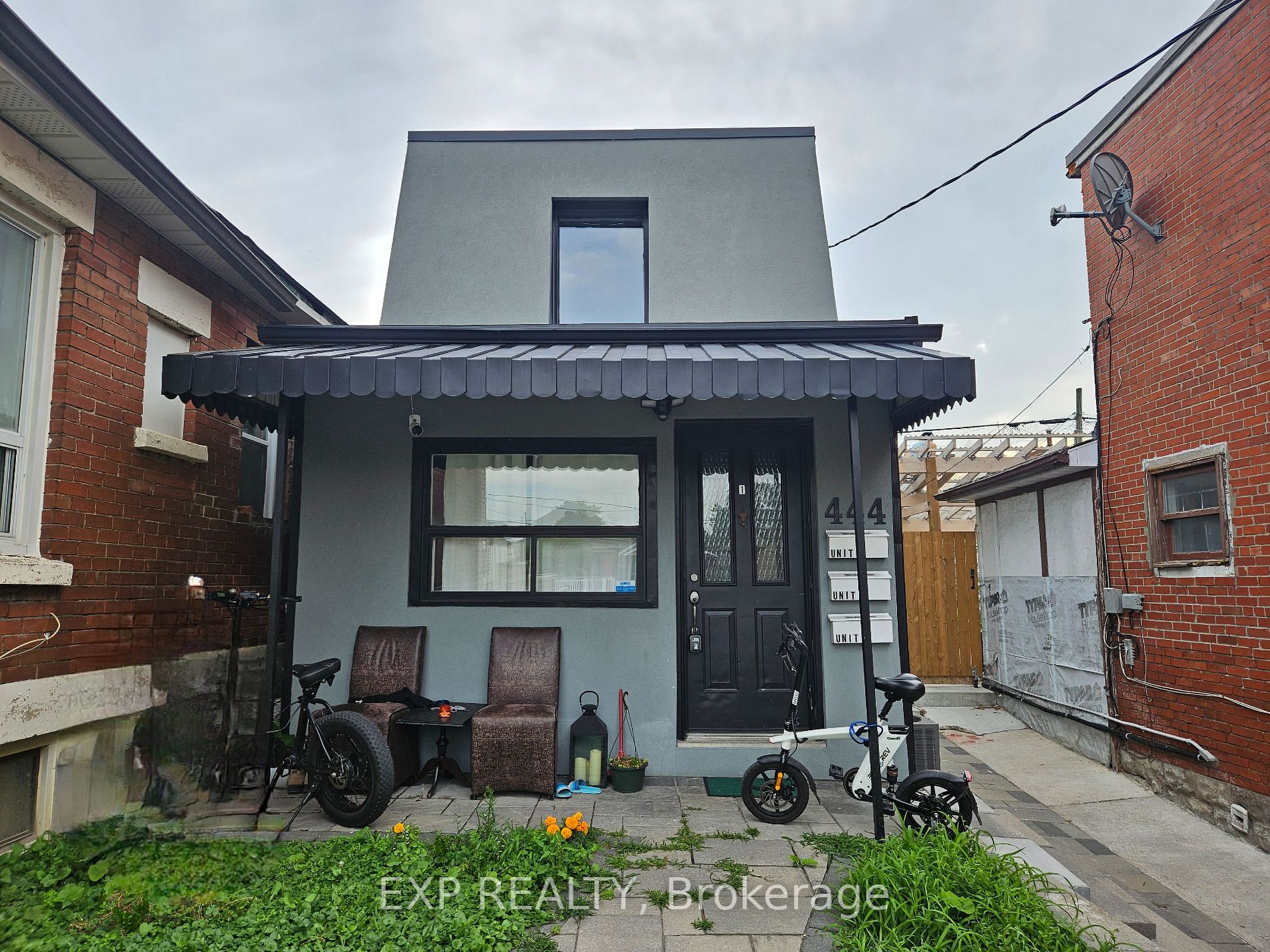 444 Westmount Ave
