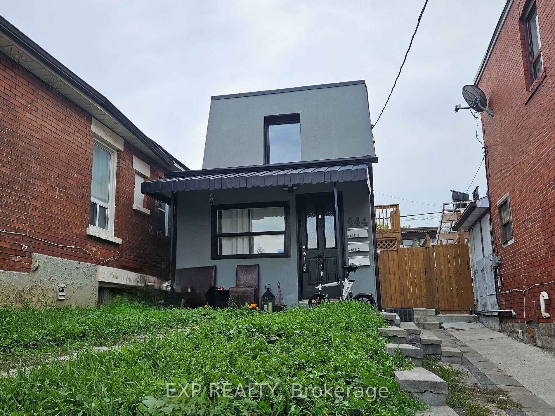 444 Westmount Ave