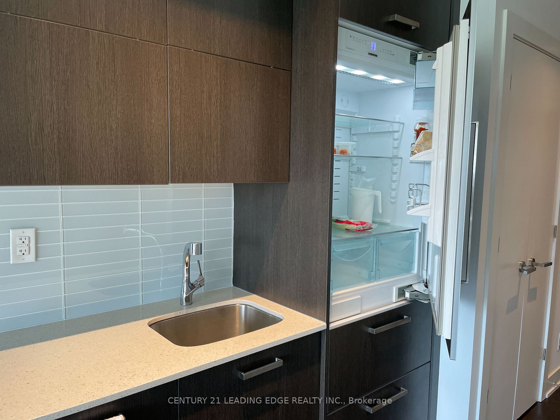 3018 Yonge St, #1111