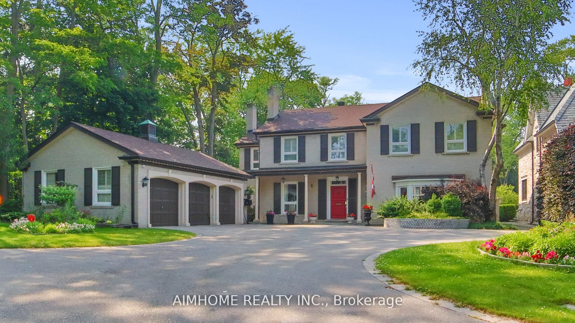 4 Valleyanna Dr