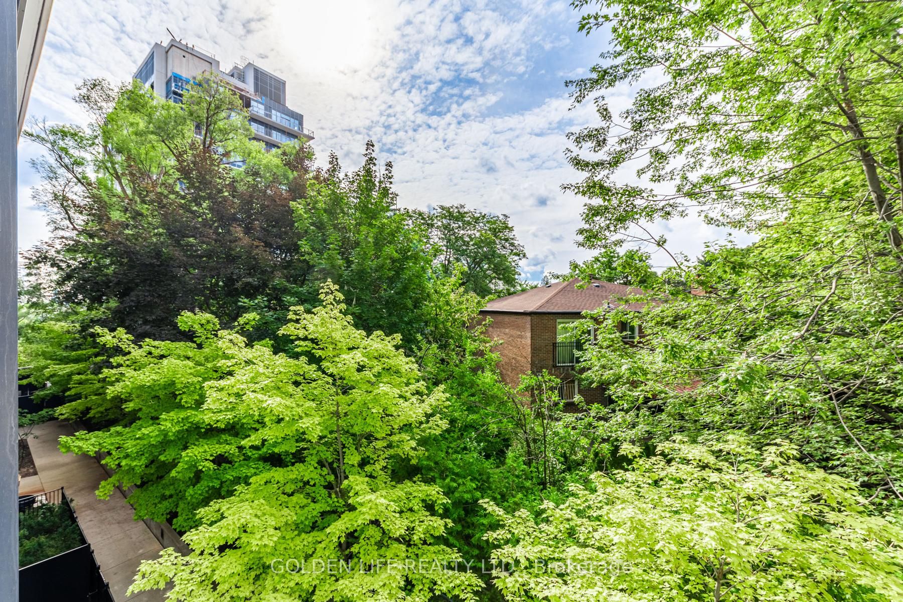 399 Spring Garden Avenue, #306