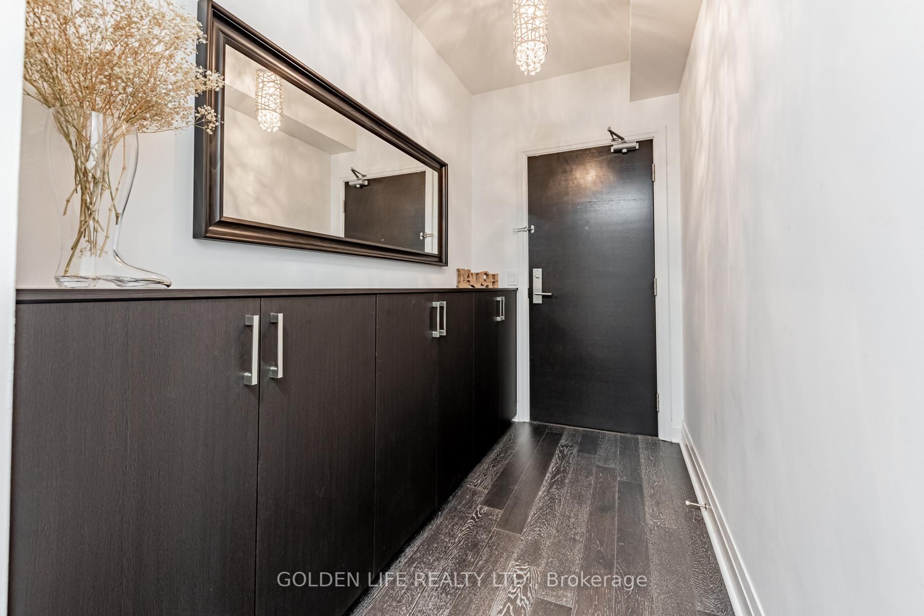 399 Spring Garden Avenue, #306