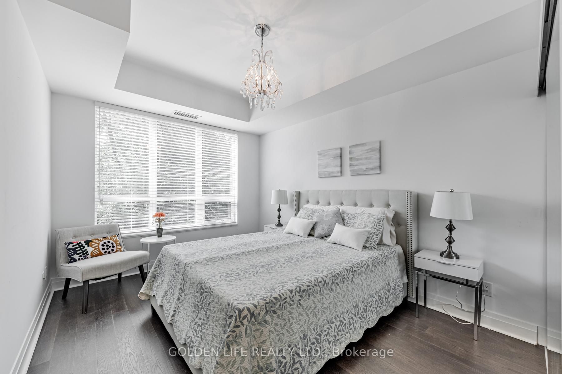 399 Spring Garden Avenue, #306