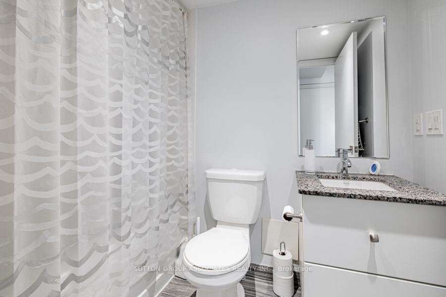 555 Wilson Ave, #803E
