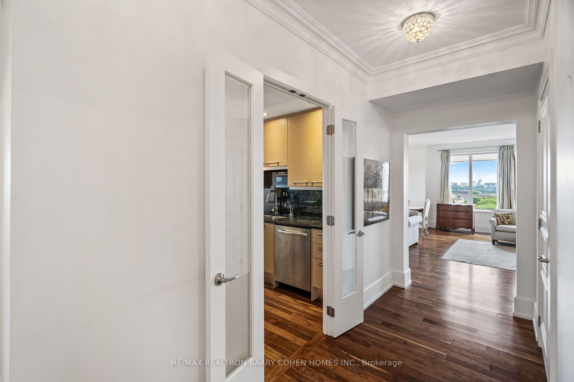 662 Sheppard Avenue E, #805c