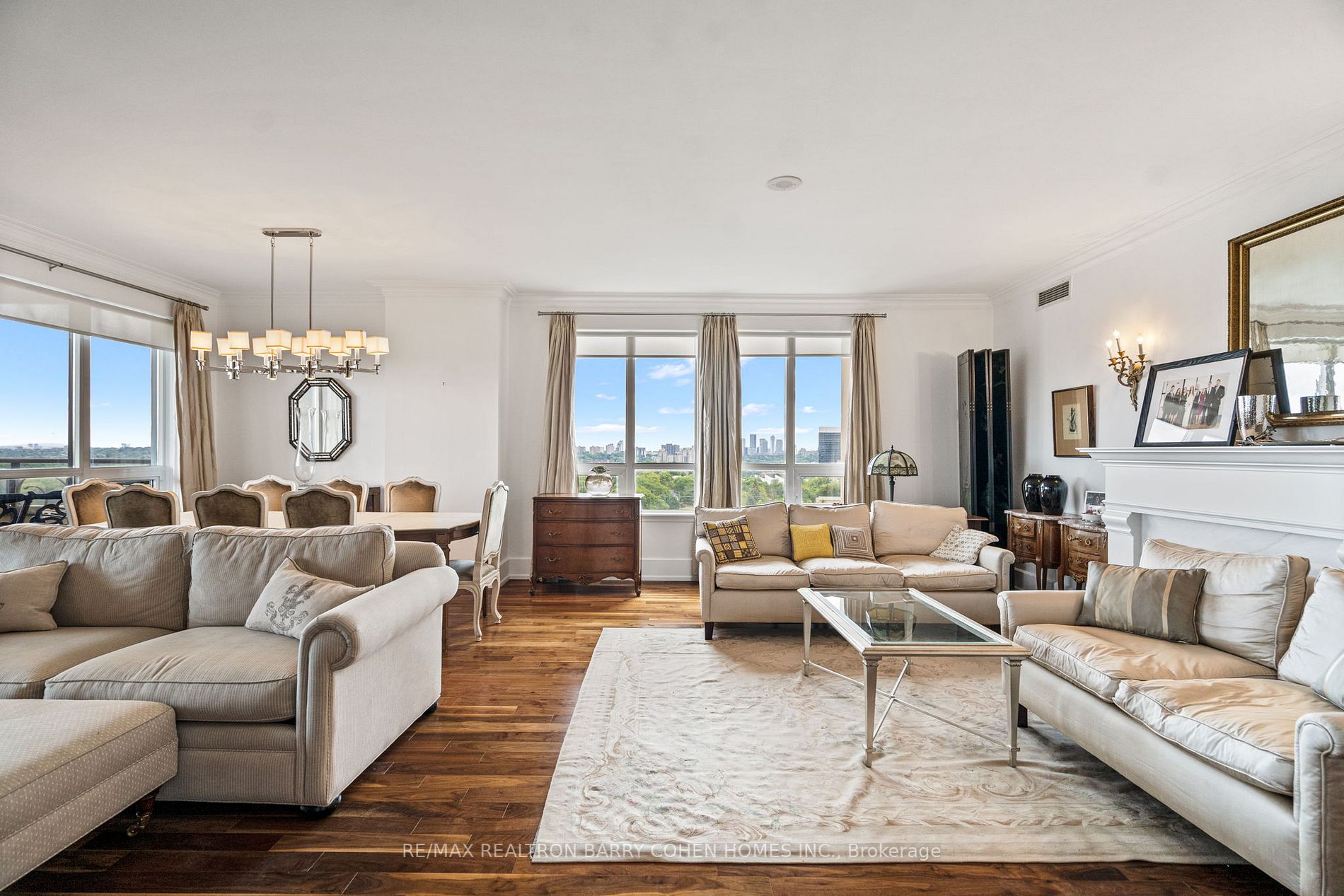 662 Sheppard Avenue E, #805c