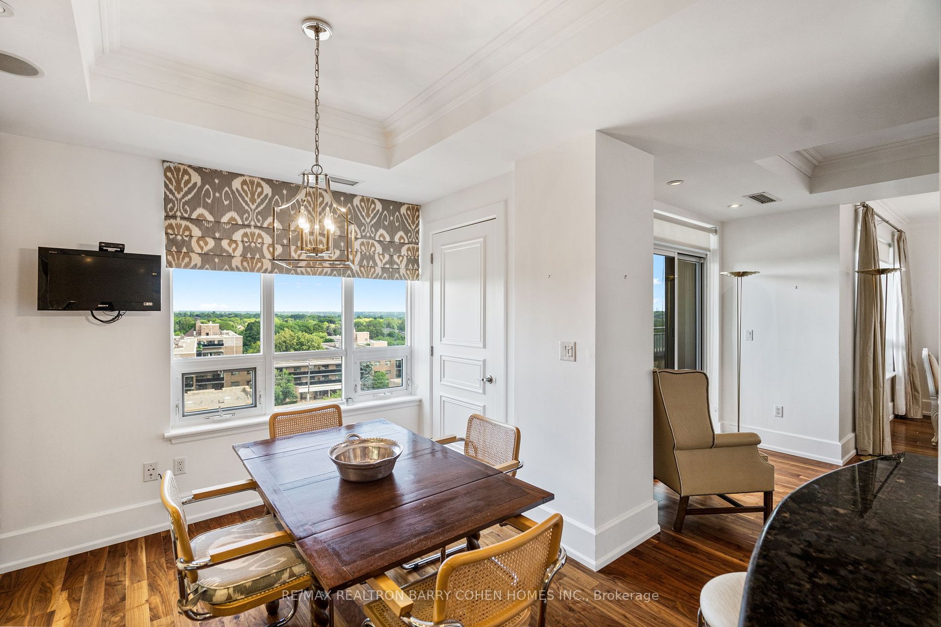 662 Sheppard Avenue E, #805c