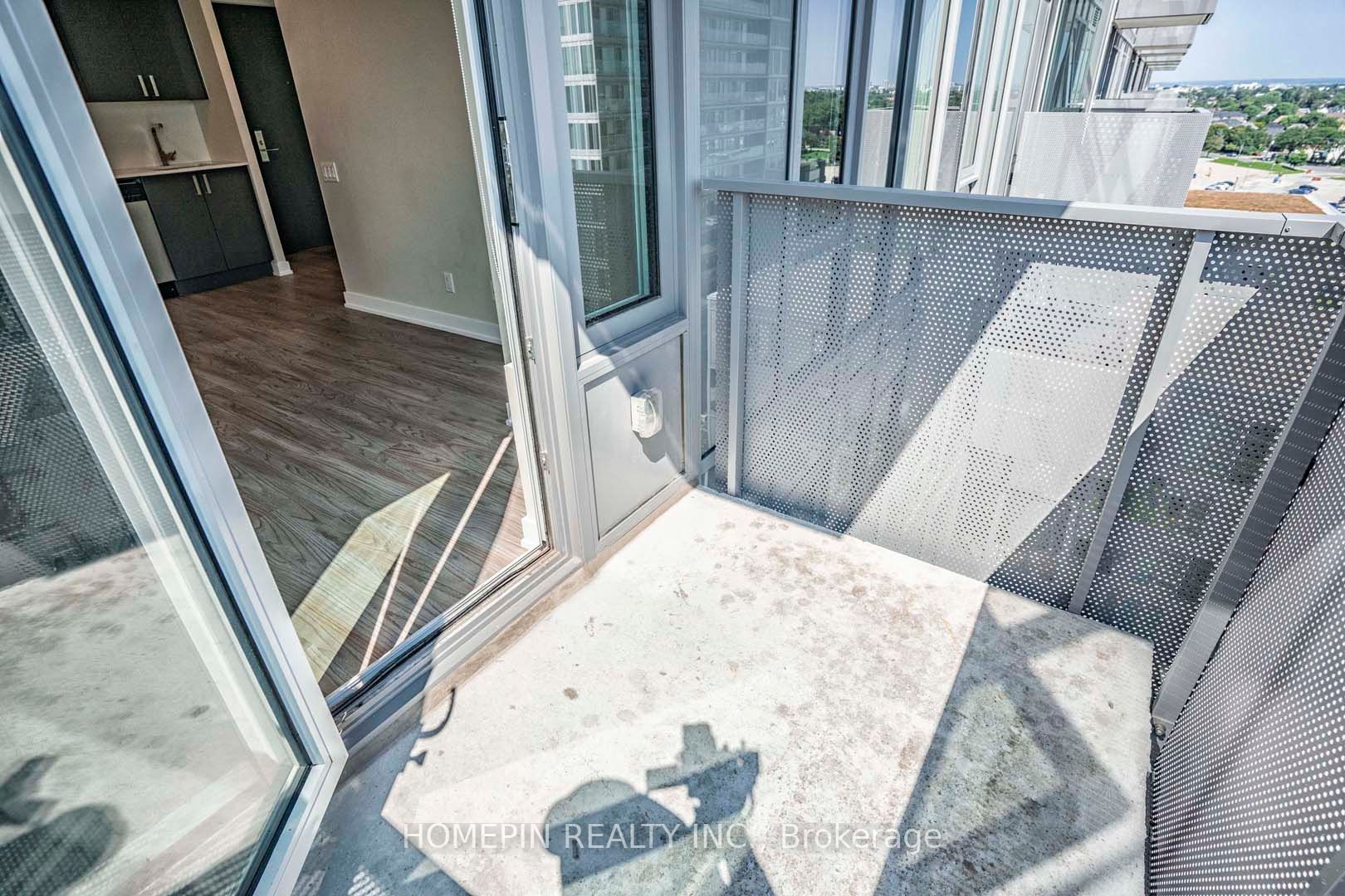 38 Monte Kwinter Crt, #1105