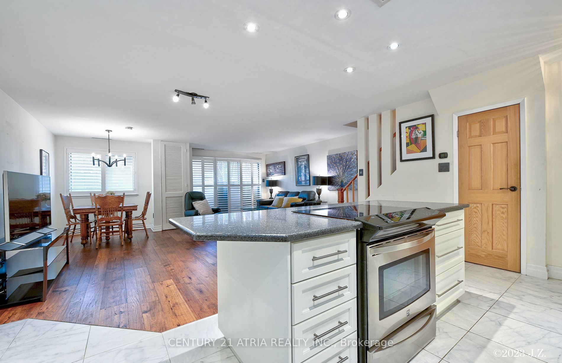 4001 Don Mills Rd, #119