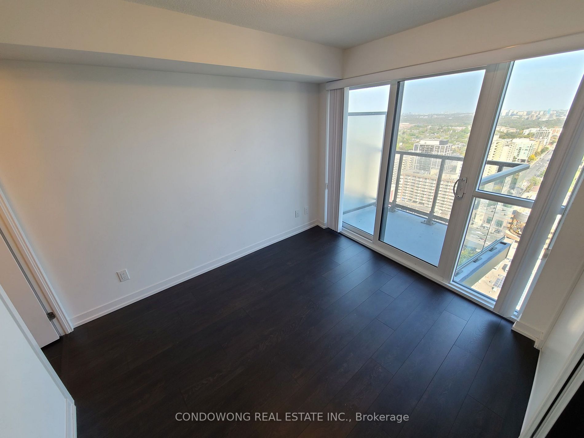 125 Redpath Avenue #2911